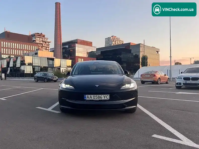 Tesla Model 3 2023, фото з оголошення 2 з 20, VIN LRW3E7FS3RC967968