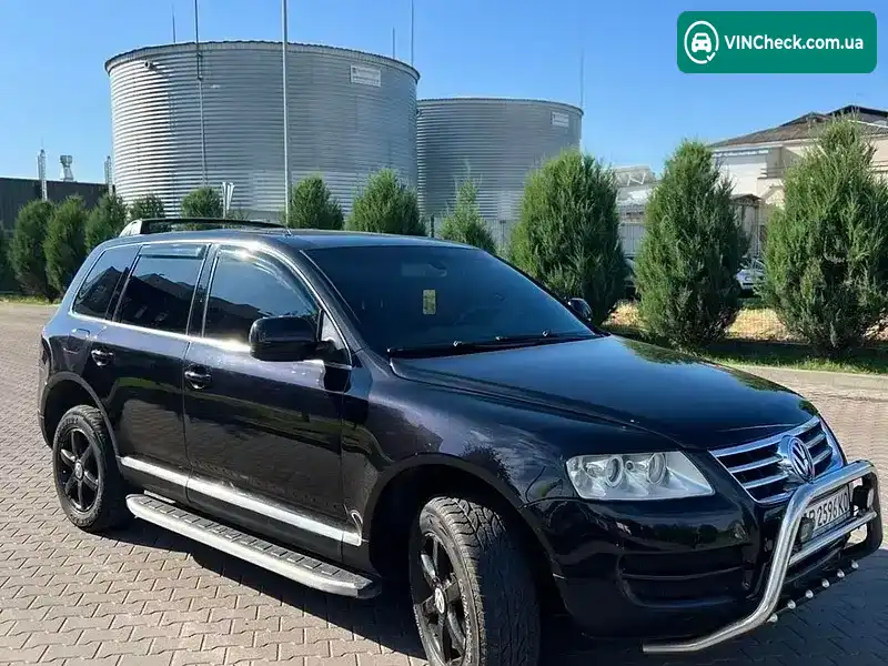 Volkswagen Touareg 2005, фото з оголошення 1 з 12, VIN WVGZZZ7LZ5D083256