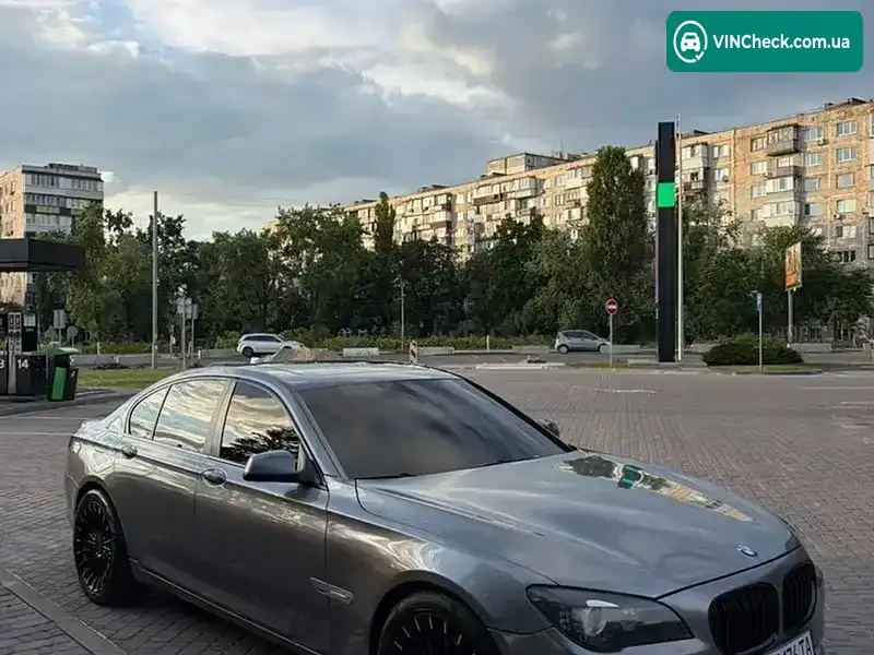 BMW 7 Series 2010, фото з оголошення 1 з 7, VIN WBAKM21000C614176