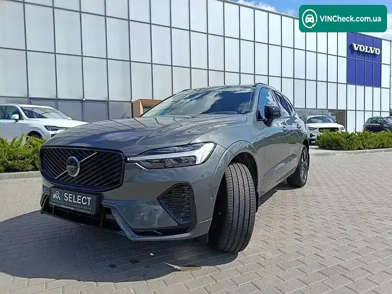 Volvo XC60 2025, фото з оголошення 2 з 20, VIN YV1UZM1V6T1299835