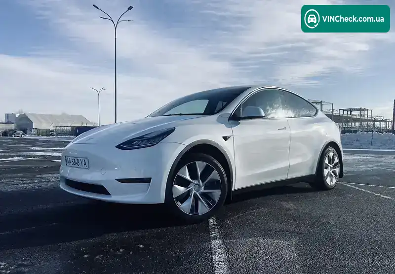 Tesla Model Y 2021, фото з оголошення 1 з 20, VIN 7SAYGDEESNF339388