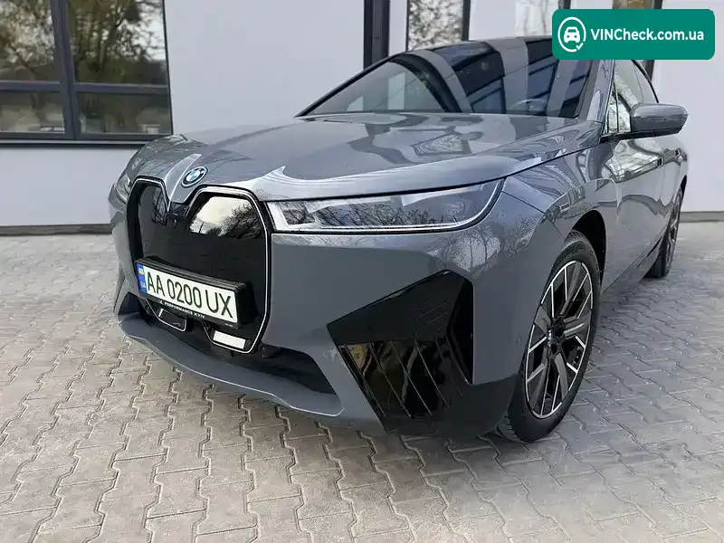 BMW iX 2023, фото з оголошення 2 з 21, VIN WB523CF00PCM67089