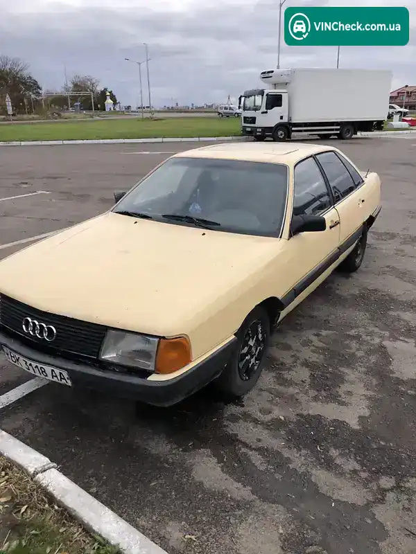Audi 100 1984, фото з оголошення 1 з 10, VIN WAUZZZ44ZEN080487