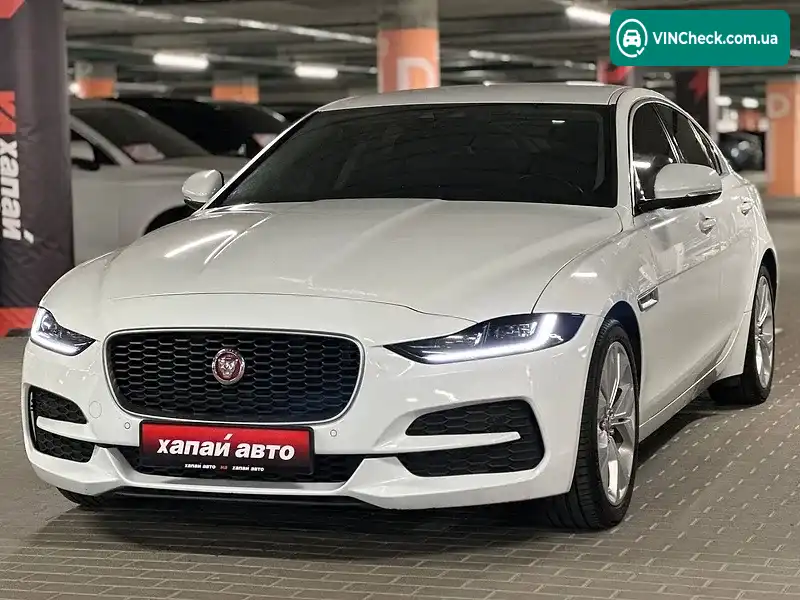Jaguar XE 2020, фото з оголошення 1 з 19, VIN SAJAB4BN9LCP66201