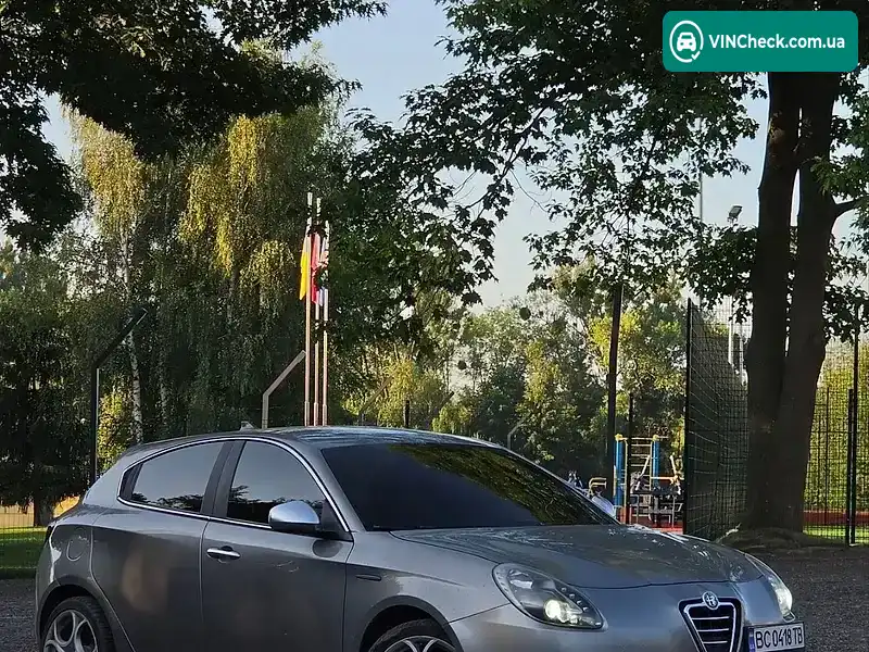 Alfa Romeo Giulietta 2010, фото з оголошення 2 з 21, VIN ZAR94000007045617