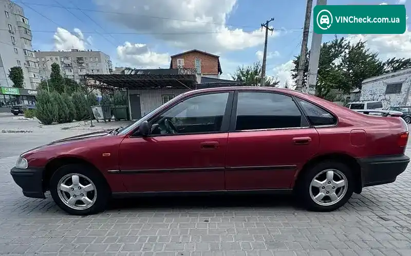Honda Accord 1994, фото з оголошення 2 з 17, VIN SHHCC75600U022401