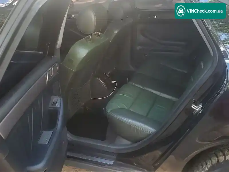 Audi A6 1999, фото з оголошення 2 з 18, VIN WAUZZZ4BZYN063470