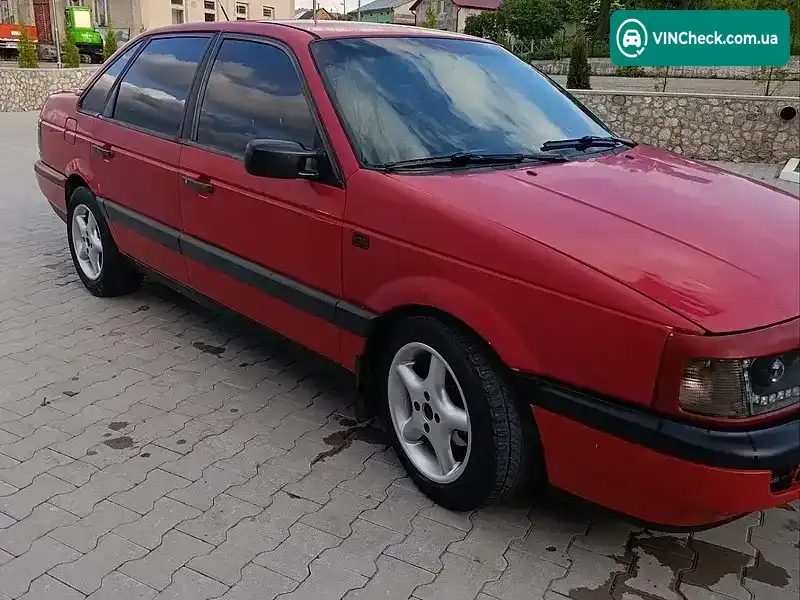 Volkswagen Passat 1990, фото з оголошення 1 з 21, VIN WVWZZZ31ZLB046482