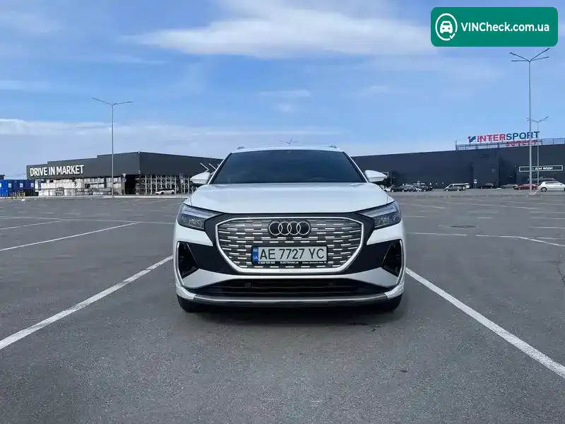 Audi Q4 e-tron 2023, фото з оголошення 1 з 20, VIN LFVVB9G30P5233273