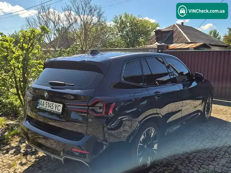 BMW iX3 2024, фото з оголошення 2 з 15, VIN LBV41DU07RSE10053