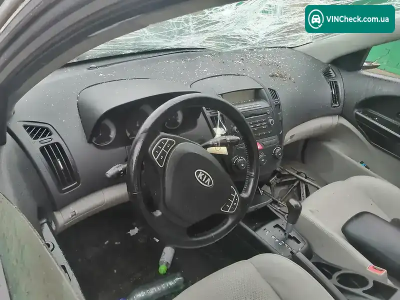Kia Ceed 2007, фото з оголошення 2 з 12, VIN Y6LFF24237L001003