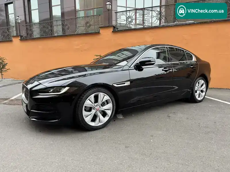 Jaguar XE 2020, фото з оголошення 2 з 21, VIN SAJAB4BX4LCP65300