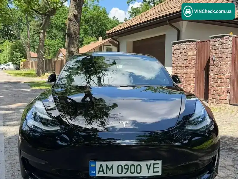 Tesla Model 3 2019, фото з оголошення 2 з 13, VIN 5YJ3E7EB9KF192749