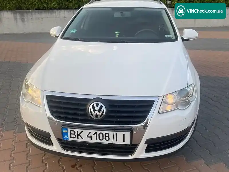 Volkswagen Passat 2010, фото з оголошення 1 з 9, VIN WVWZZZ3CZAE139830