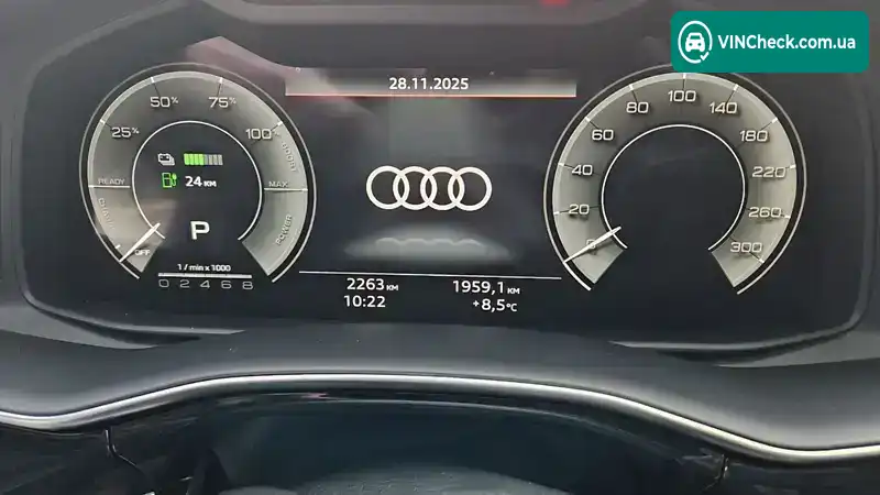 Audi Q8 2025, фото з оголошення 1 з 21, VIN WAUZZZF1XSD038510