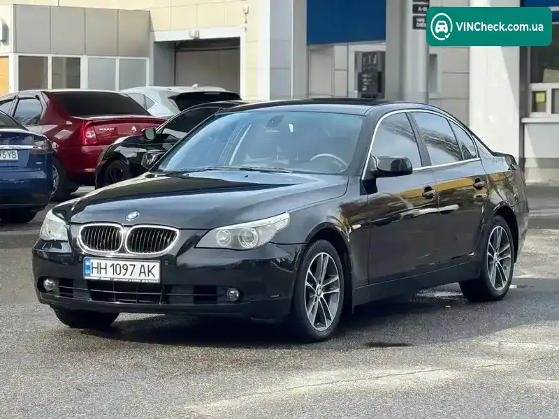 BMW 5 Series 2005, фото з оголошення 1 з 13, VIN WBANF31070CC99067