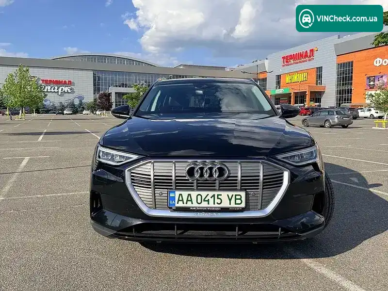 Audi e-tron 2019, фото з оголошення 2 з 20, VIN WAUZZZGE8LB018089