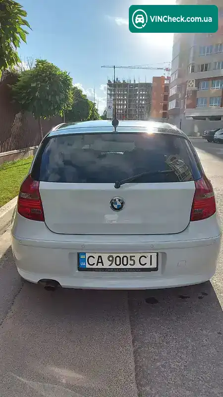BMW 1 Series 2008, фото з оголошення 1 з 20, VIN WBAUE31000E173276