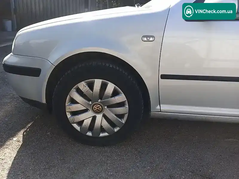 Volkswagen Golf 2000, фото з оголошення 1 з 20, VIN WVWZZZ1JZYD611697