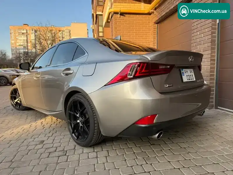 Lexus IS 2015, фото з оголошення 1 з 18, VIN JTHCE1D23F5009818