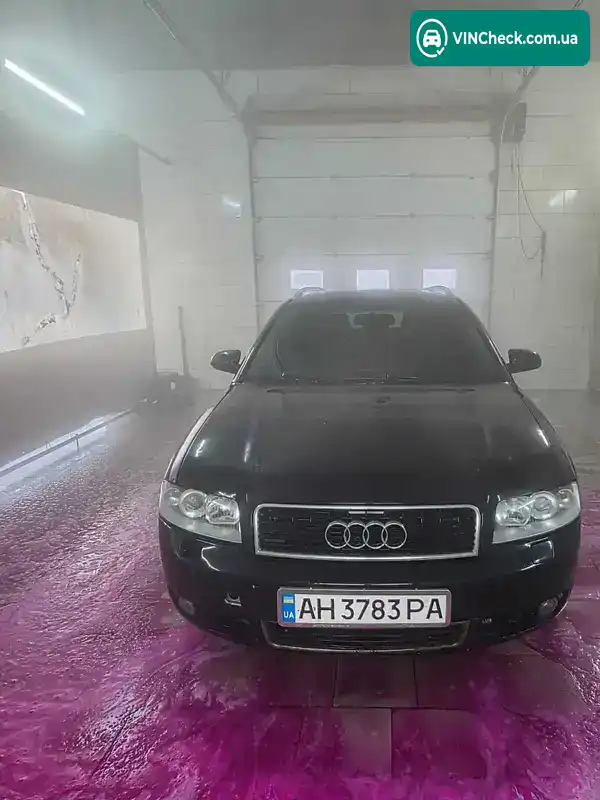 Audi A4 2002, фото з оголошення 1 з 17, VIN WAUZZZ8E92A229546