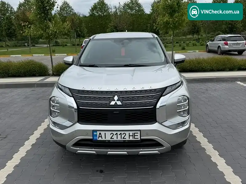 Mitsubishi Outlander 2021, фото з оголошення 1 з 20, VIN JA4J3UA86NZ023108