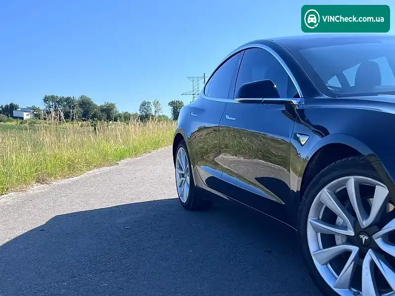Tesla Model 3 2020, фото з оголошення 2 з 20, VIN 5YJ3E1EB7LF744523