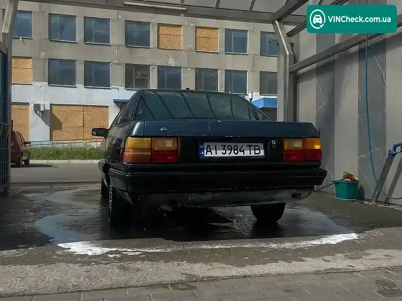 Audi 100 1989, фото з оголошення 2 з 7, VIN WAUZZZ44ZKN028404
