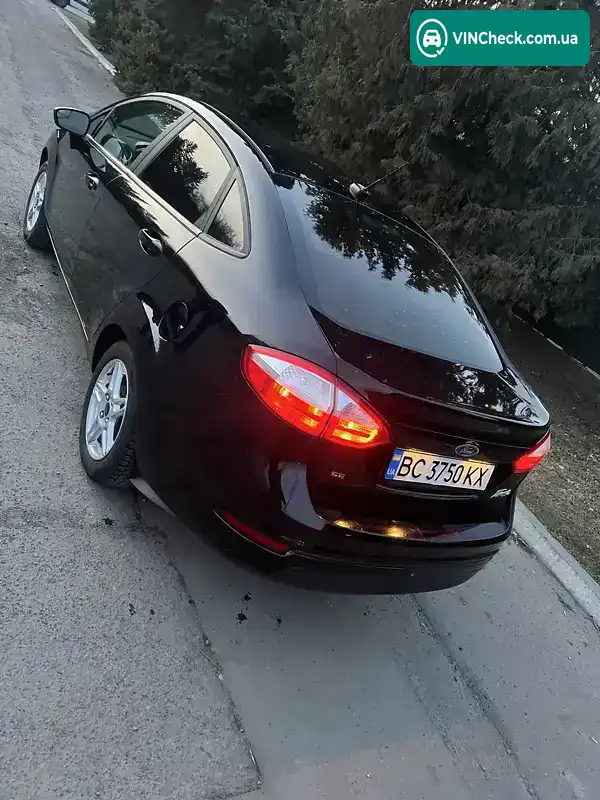 Ford Fiesta 2018, фото з оголошення 2 з 12, VIN 3FADP4BJ2KM112265