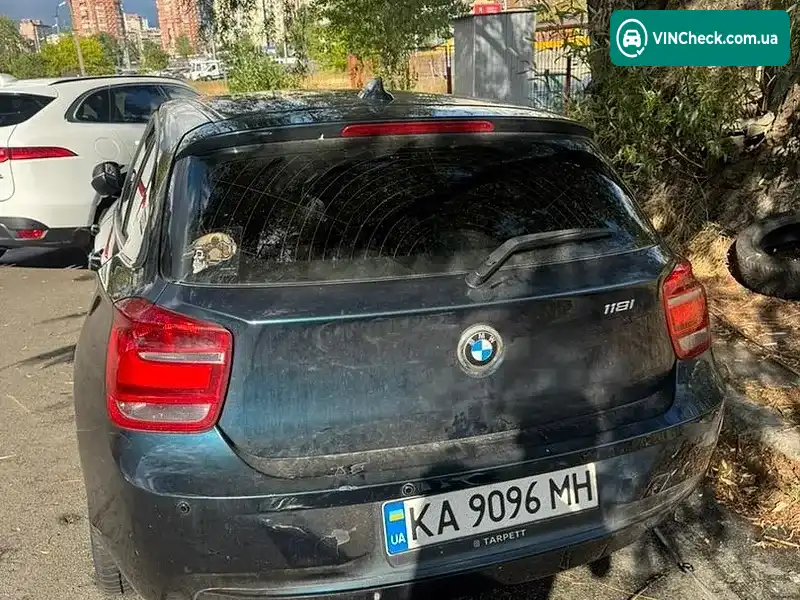 BMW 1 Series 2012, фото з оголошення 1 з 11, VIN WBA1A31040J167776