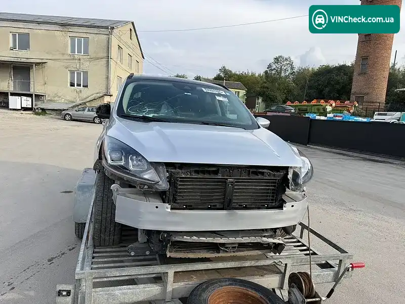 Ford Escape 2020, фото з оголошення 2 з 20, VIN 1FMCU0G68LUB78758