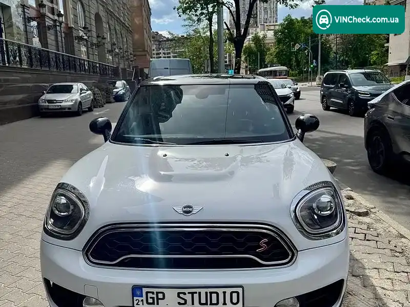 MINI Countryman 2017, фото з оголошення 2 з 10, VIN WMWYT110303D59338