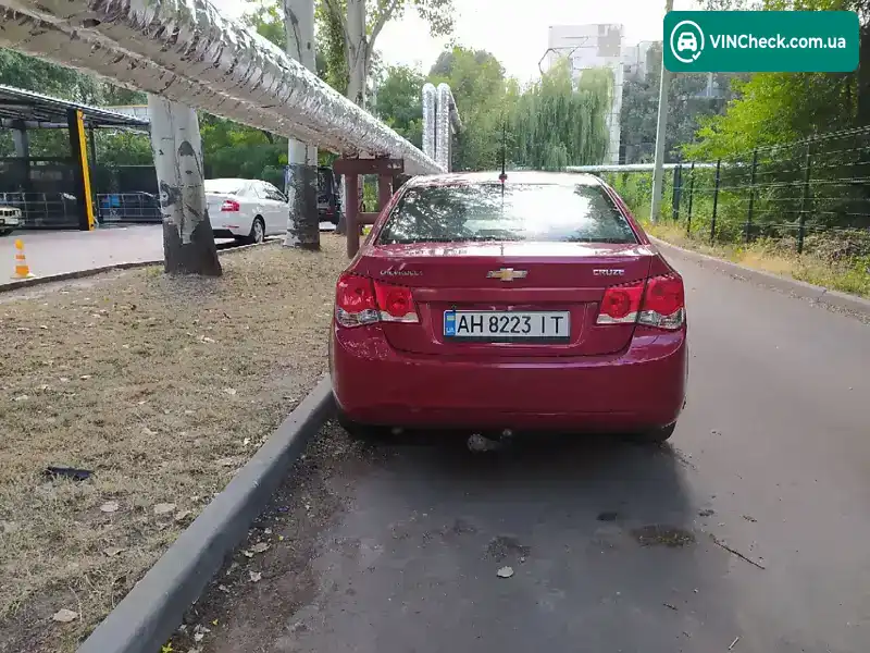 Chevrolet Cruze 2009, фото з оголошення 2 з 16, VIN KL1JF69E9AK608867