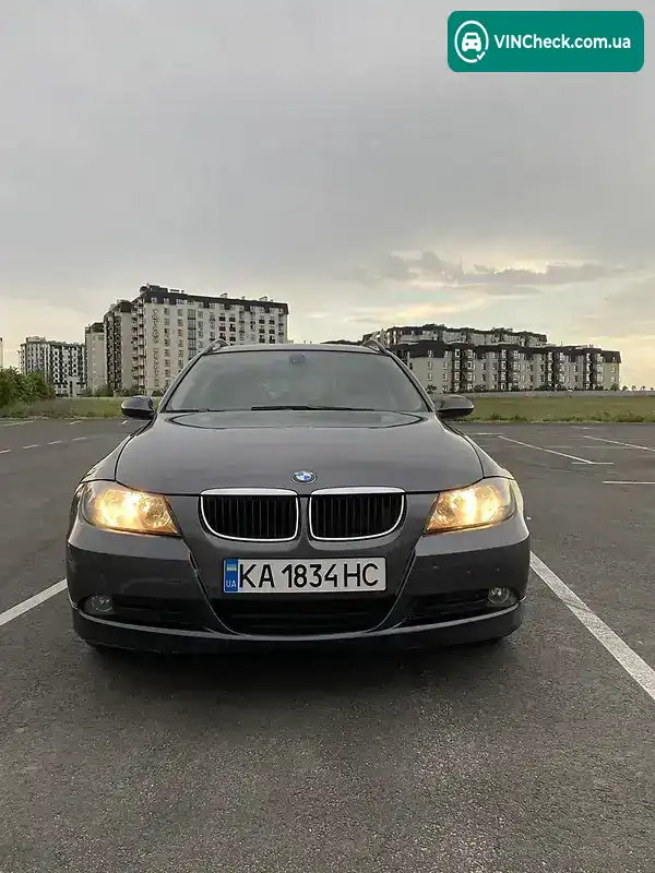 BMW 3 Series 2006, фото з оголошення 2 з 9, VIN WBAVU11090K004581