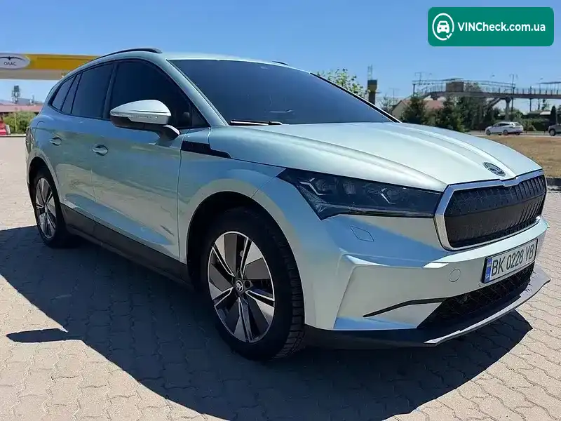 Skoda Enyaq iV 2021, фото з оголошення 2 з 21, VIN TMBJB7NY1NF029212
