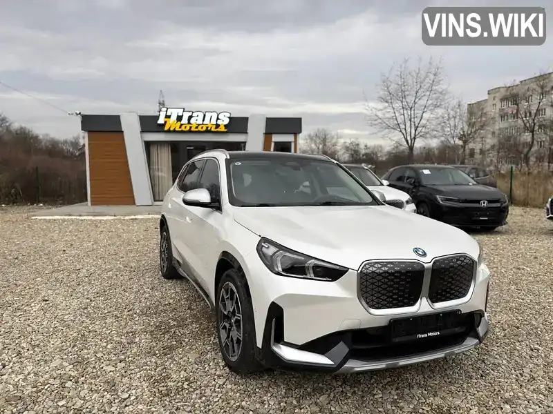 BMW iX1 2023, фото з оголошення 1 з 20, VIN LBV51FX04RM740410