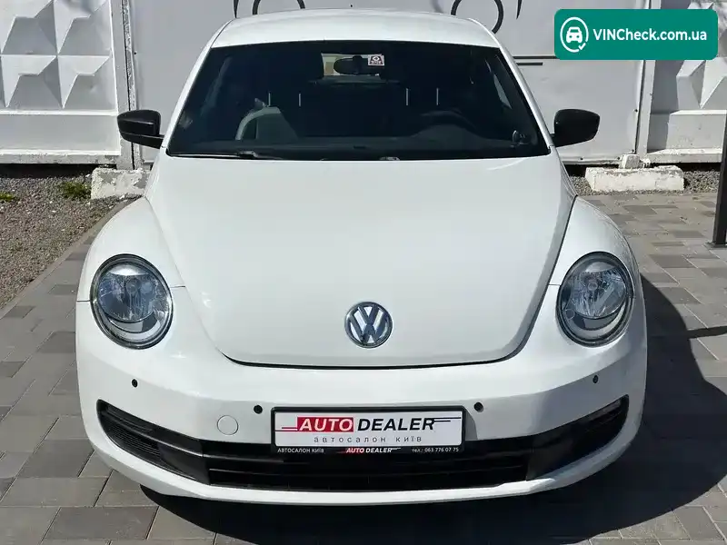 Volkswagen Beetle 2015, фото з оголошення 2 з 21, VIN 3VWF17AT9FM640915
