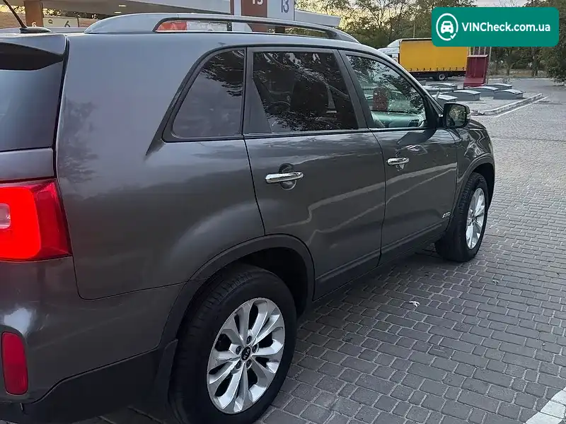 Kia Sorento 2014, фото з оголошення 1 з 9, VIN KNAKU814DE5513944