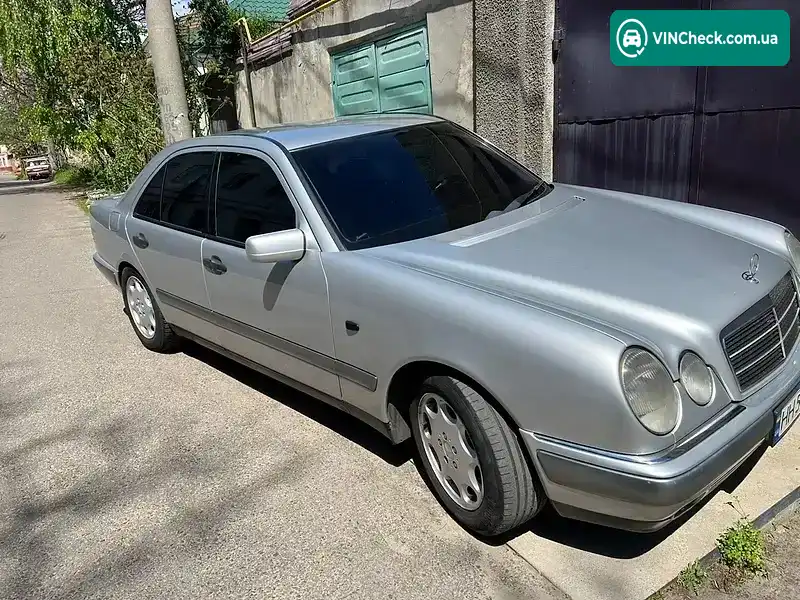 Mercedes-Benz E-Class 1999, фото з оголошення 1 з 21, VIN WDB2100351A938529