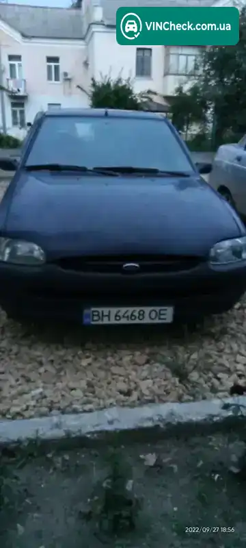 Ford Escort 1995, фото з оголошення 2 з 17, VIN WF0AXXGCAAST20067