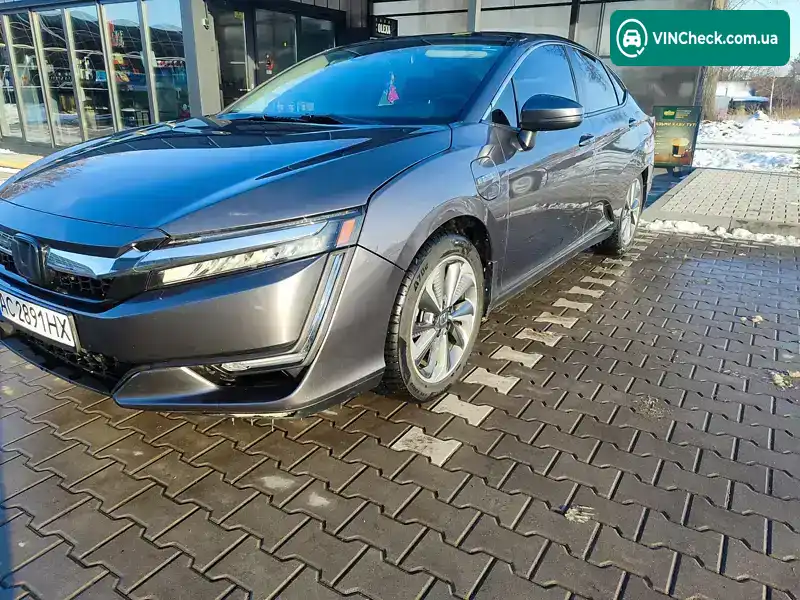 Honda Clarity 2017, фото з оголошення 2 з 21, VIN JHMZC5F36JC001018
