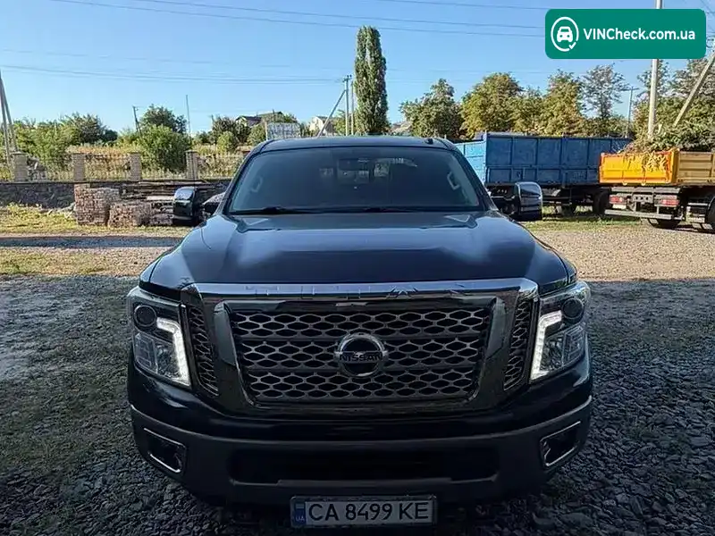 Nissan Titan 2018, фото з оголошення 1 з 17, VIN 1N6BA1F44JN535646