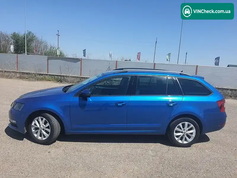 Skoda Octavia 2017, фото з оголошення 2 з 16, VIN TMBJG7NE2J0103323