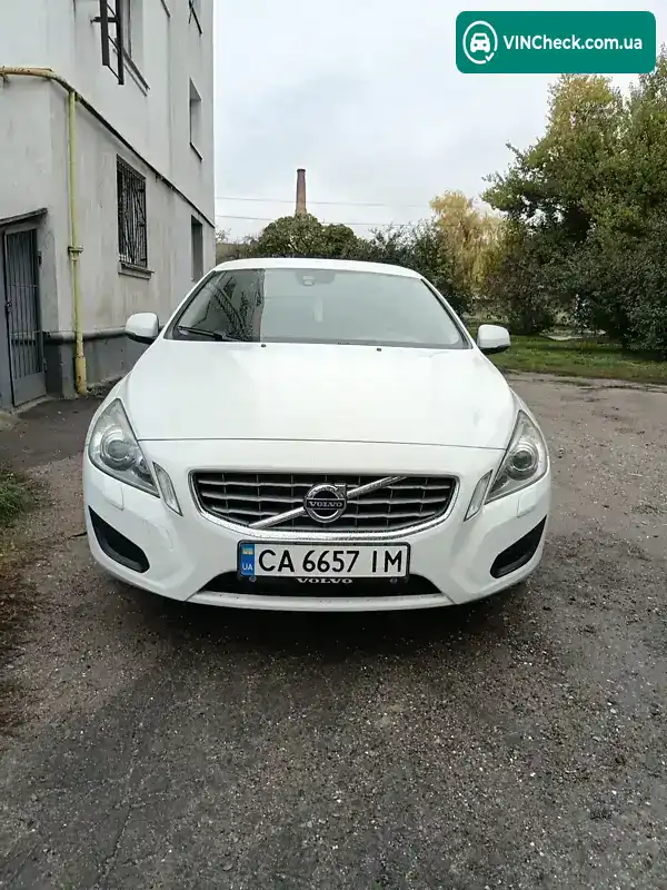Volvo V60 2011, фото з оголошення 1 з 14, VIN YV1FW88A1C1066691