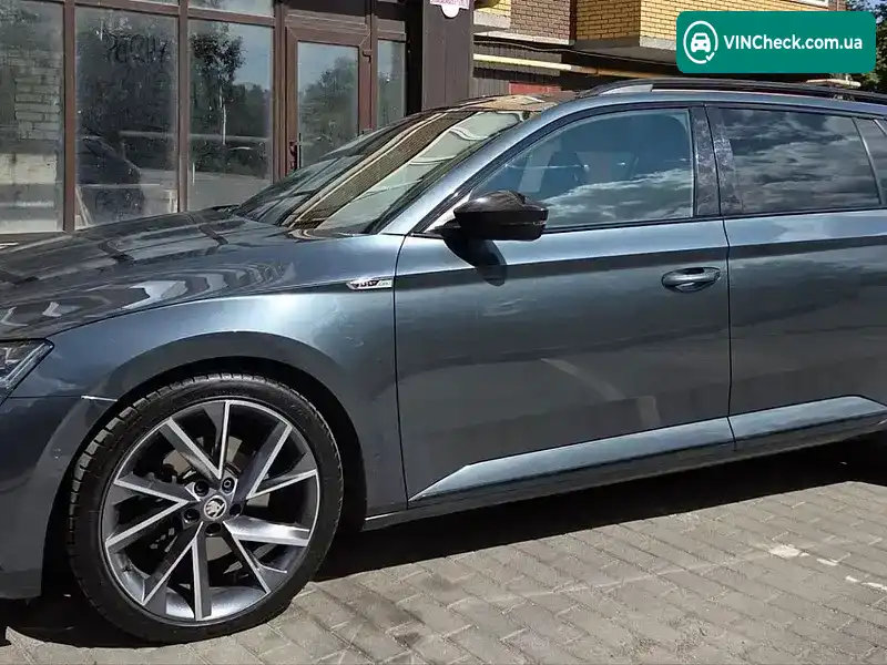Skoda Superb 2019, фото з оголошення 2 з 20, VIN TMBJH9NP0L7020848