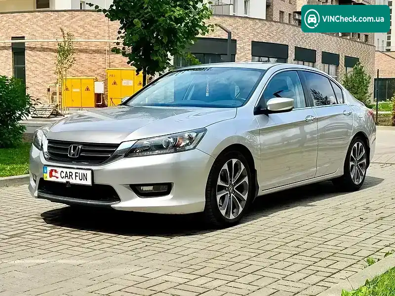 Honda Accord 2013, фото з оголошення 1 з 20, VIN 1HGCR2F5XEA050490