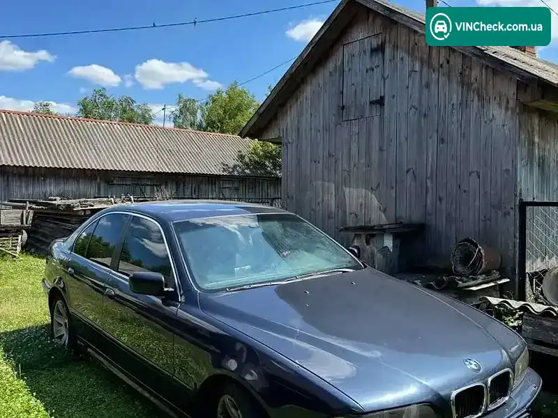 BMW 5 Series 2002, фото з оголошення 1 з 10, VIN WBADL81030GX63849
