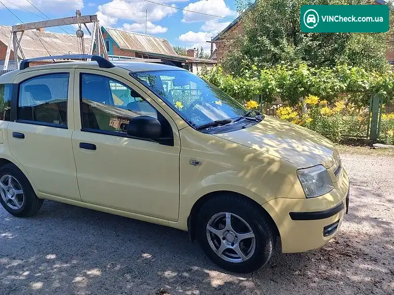 Fiat Panda 2010, фото з оголошення 2 з 13, VIN ZFA16900001794151