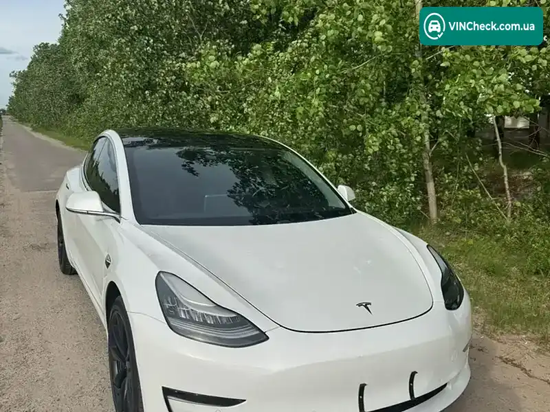 Tesla Model 3 2019, фото з оголошення 2 з 14, VIN 5YJ3E1EBXKF389961
