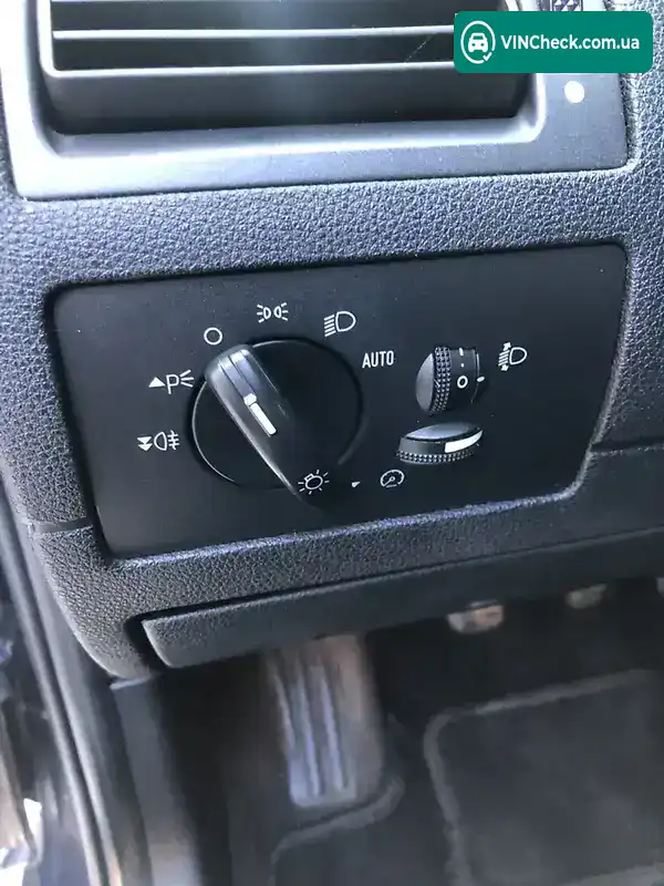 Ford Mondeo 2006, фото з оголошення 2 з 20, VIN WF0WXXGBBW6S71395
